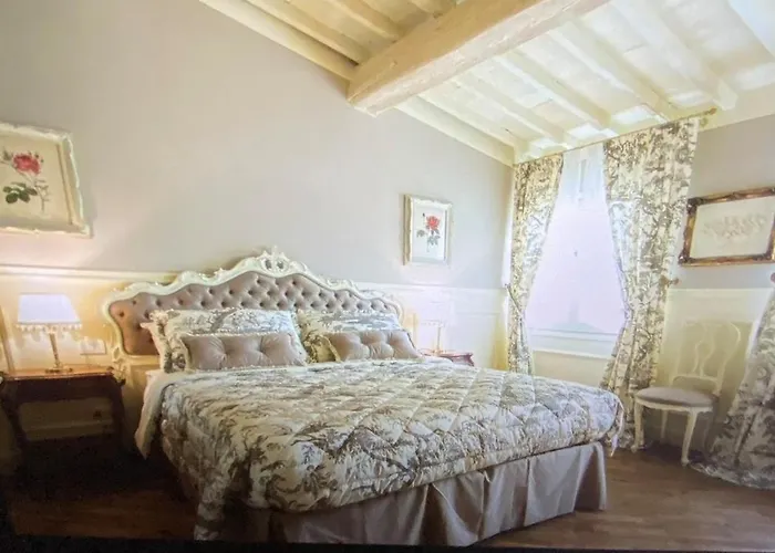 Apartment Signoria Elegant With View - Daily Refresh Available Florence